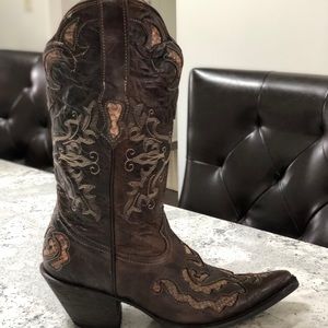 Stetson Women’s Distressed Python Inlay Boots